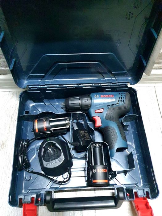 Bormașină Bosch cu acumulatori