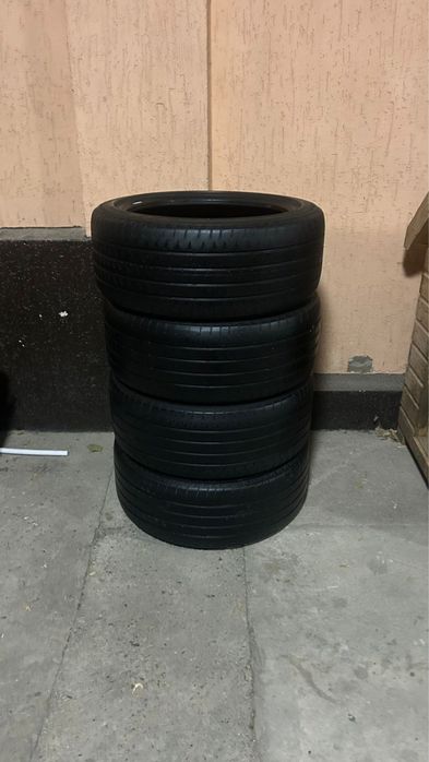 Резина 245/35/18  BRIDGESTONE
