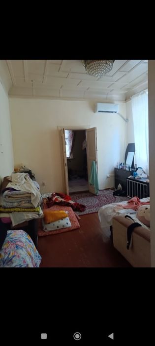 Ховли уй сотилади Северный вагзал оркасида, булип тулашга хам вариант