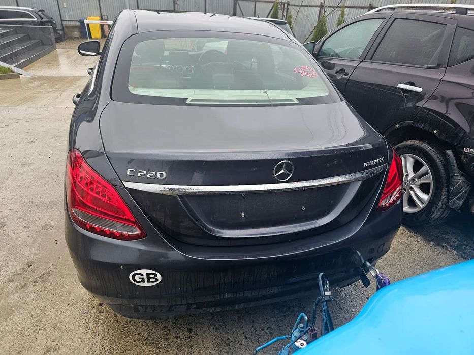 Dezmembrez piese auto Mercedes W205 C220 euro 5 an 2014 piele UK