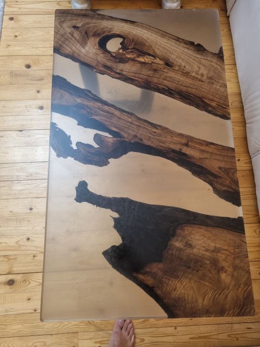 Vand masa lemn nuc si  rasina epoxi epoxi