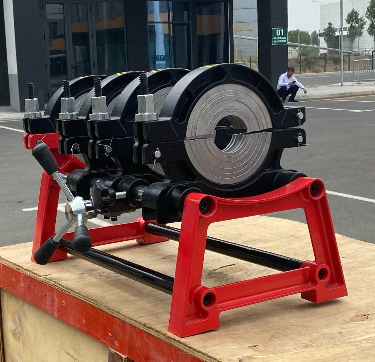 PE quvurlarni payvandlash uchun MEST UT-4/63/160 (63–160 mm)