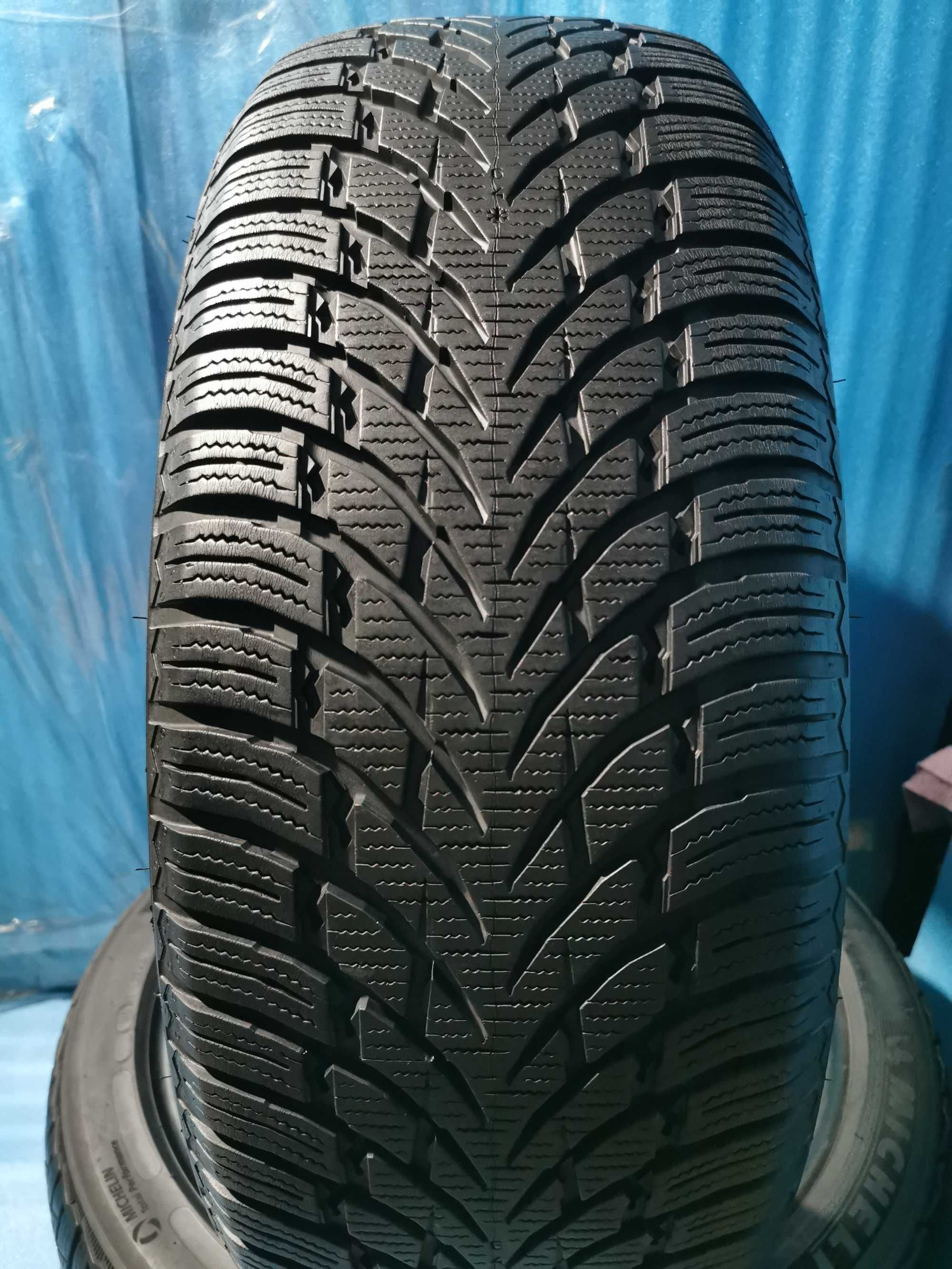 235 60 18 nokian m+s 2 buc