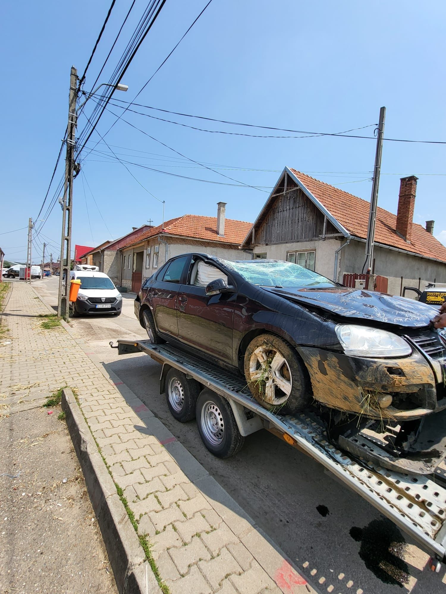 Vand WV Jetta 1.9 tdi. An 2009. Avariata