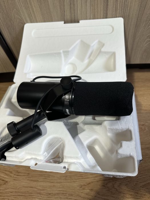 Microfon de Podcasturi - Shure SM7B