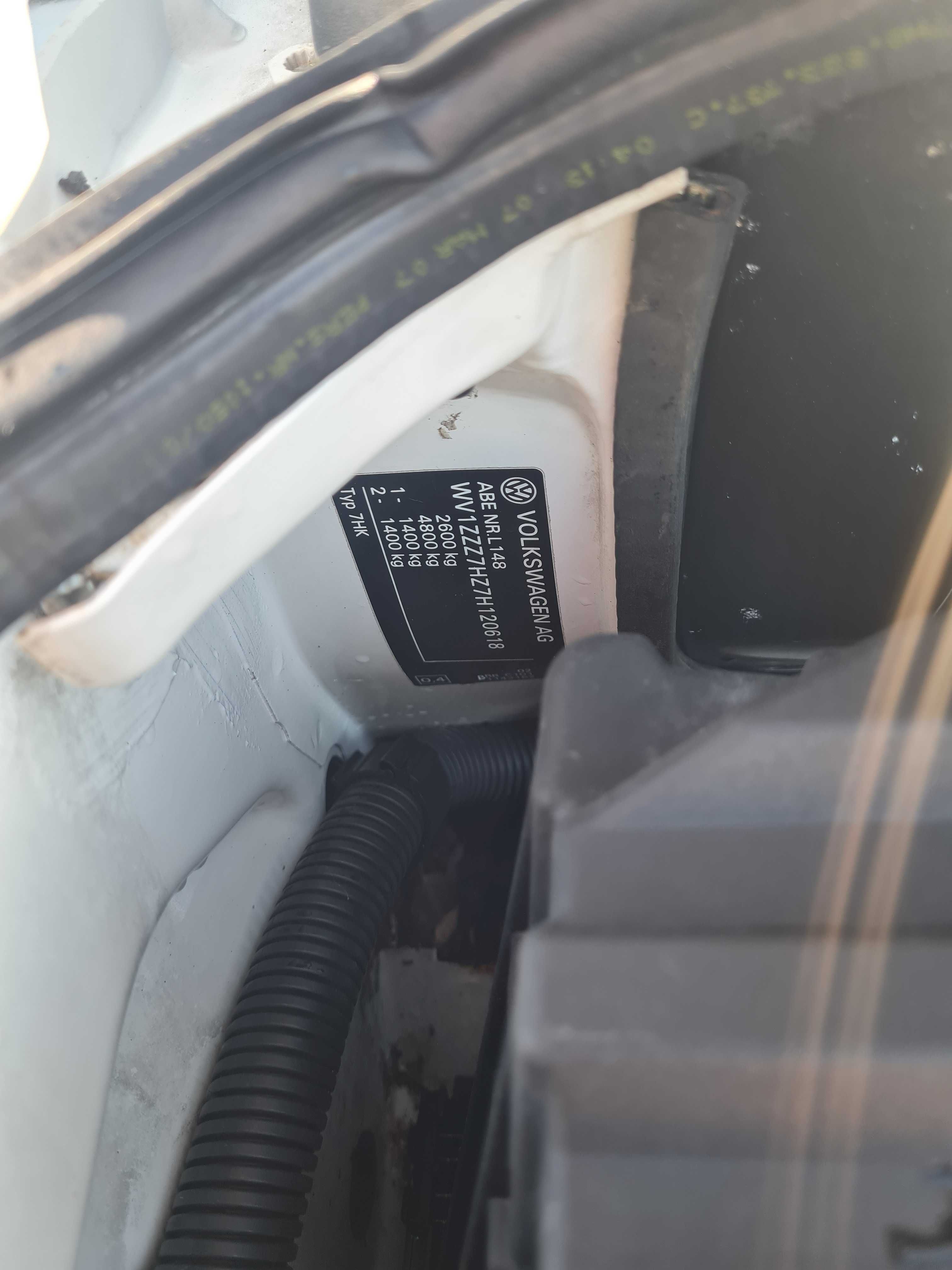 VW T 5   1.9 TDI   an 2007  cash sau rate