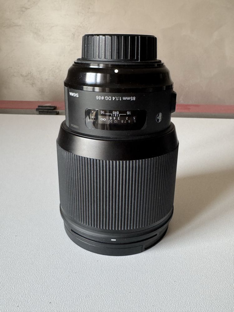 Obiective Sigma -Nikon 35 mm, 50 mm, 85 mm f1.4