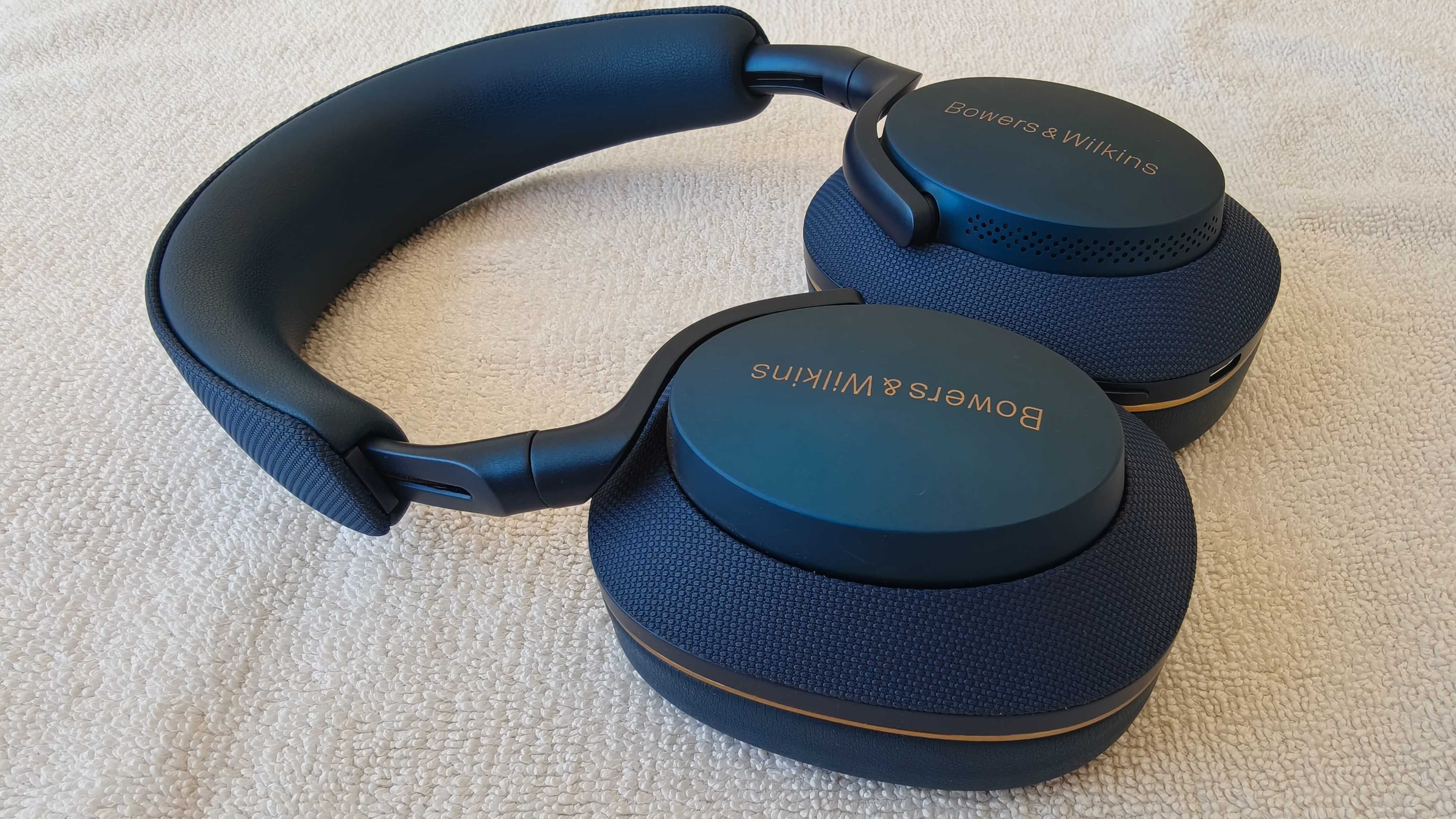 Bluetooth слушалки Bowers & Wilkins Px7 S2