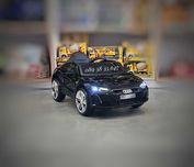ТОП ЦЕНА!НОВО!Акумулаторна кола AUDI RS E-TRON GT с 12V,EVA гуми,USB
