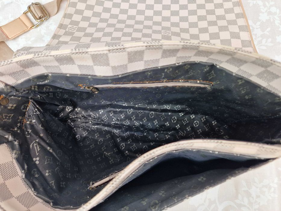 Louis Vuitton, poseta dama, geanta messenger din piele ecologica, Bej