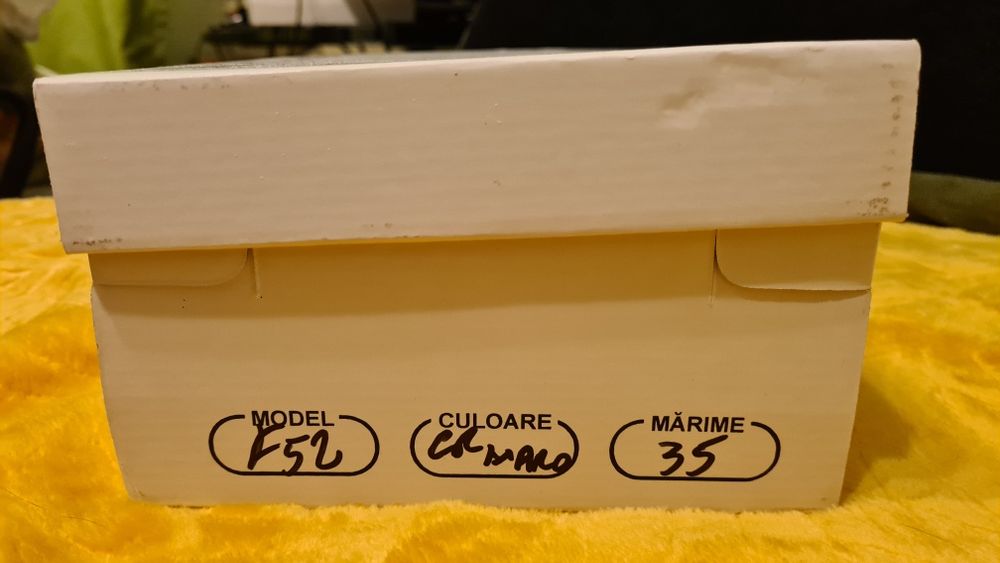 Pantofi Dasha, maro, din piele lacuita, masura 35