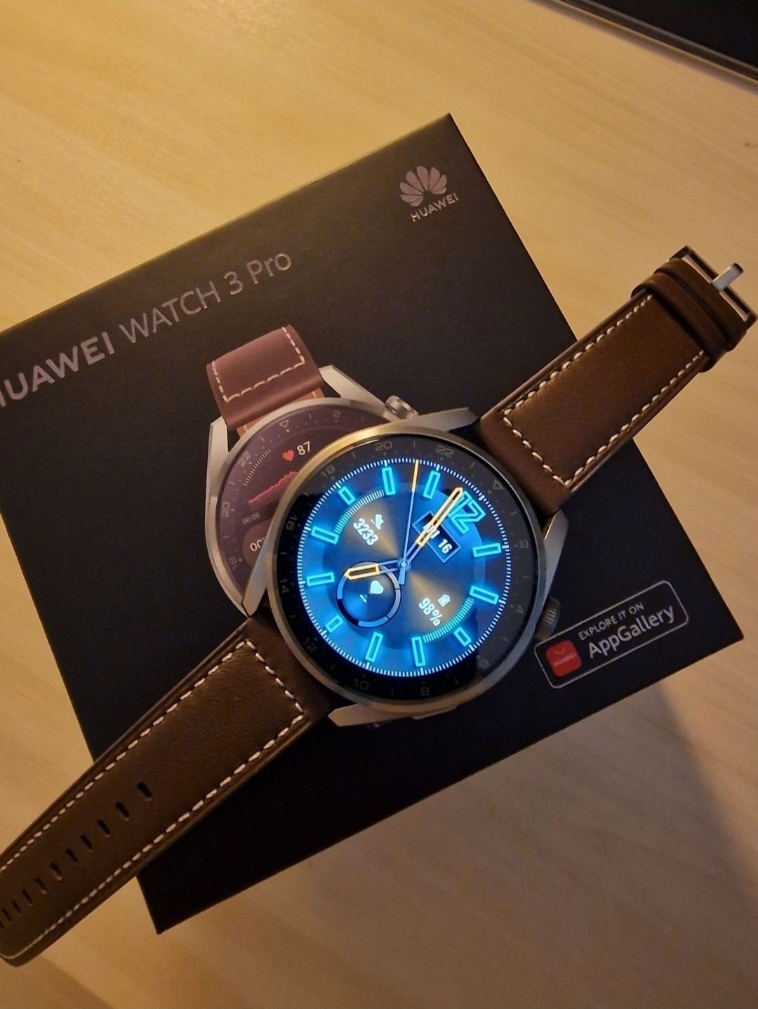 Vând Huawei watch 3 pro
