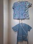 3 Halate cabinet,spital+ 2 bonete