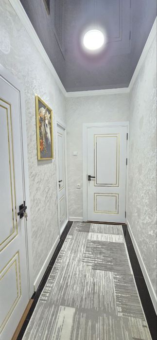 Чилонзор 21-кв 2/4/4 балкон 1,5х3 Евроремонт, с мебелью и техникой