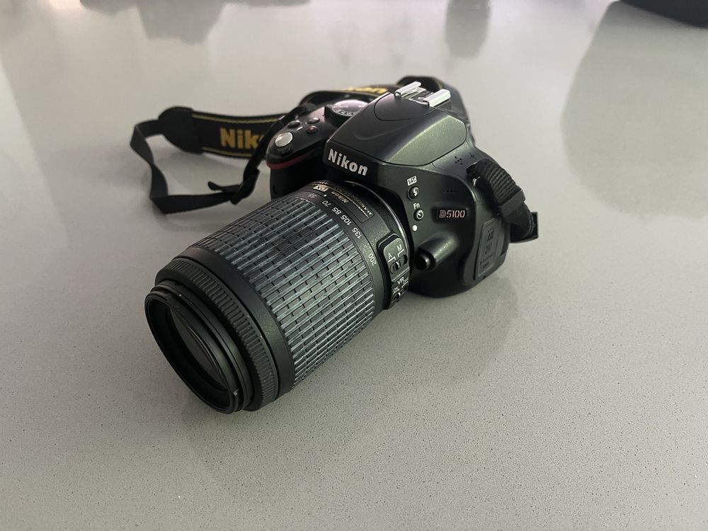 Nikon D5100 + обектив