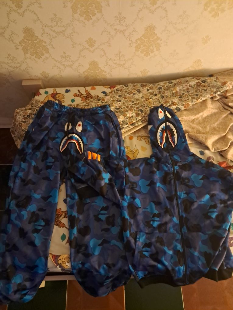 Bape комплект чисто нов