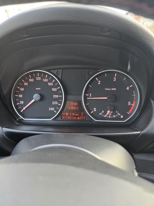 BMW seria 116 diesel, 2.0, an 2011, navigație, distribuție schimbata