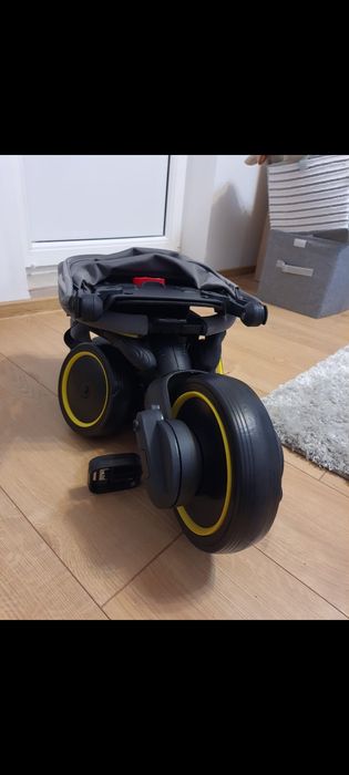 Vand tricicleta noua!