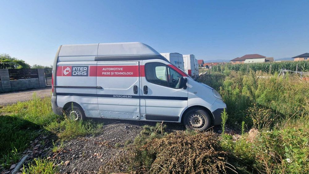 Vand Renault Trafic 2L, an fabricatie 2007, 290000 km