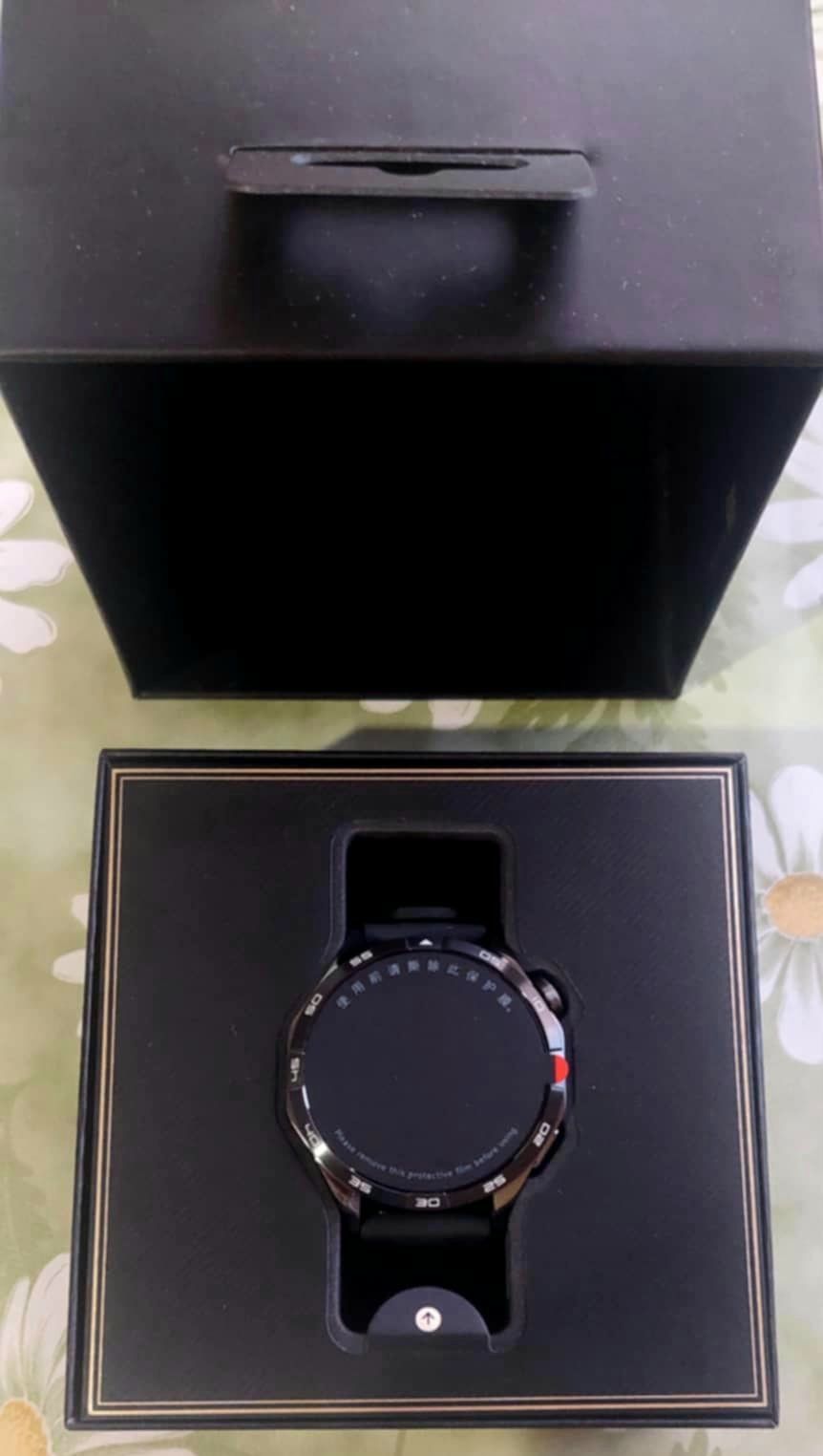Смарт часовник Huawei GT 4