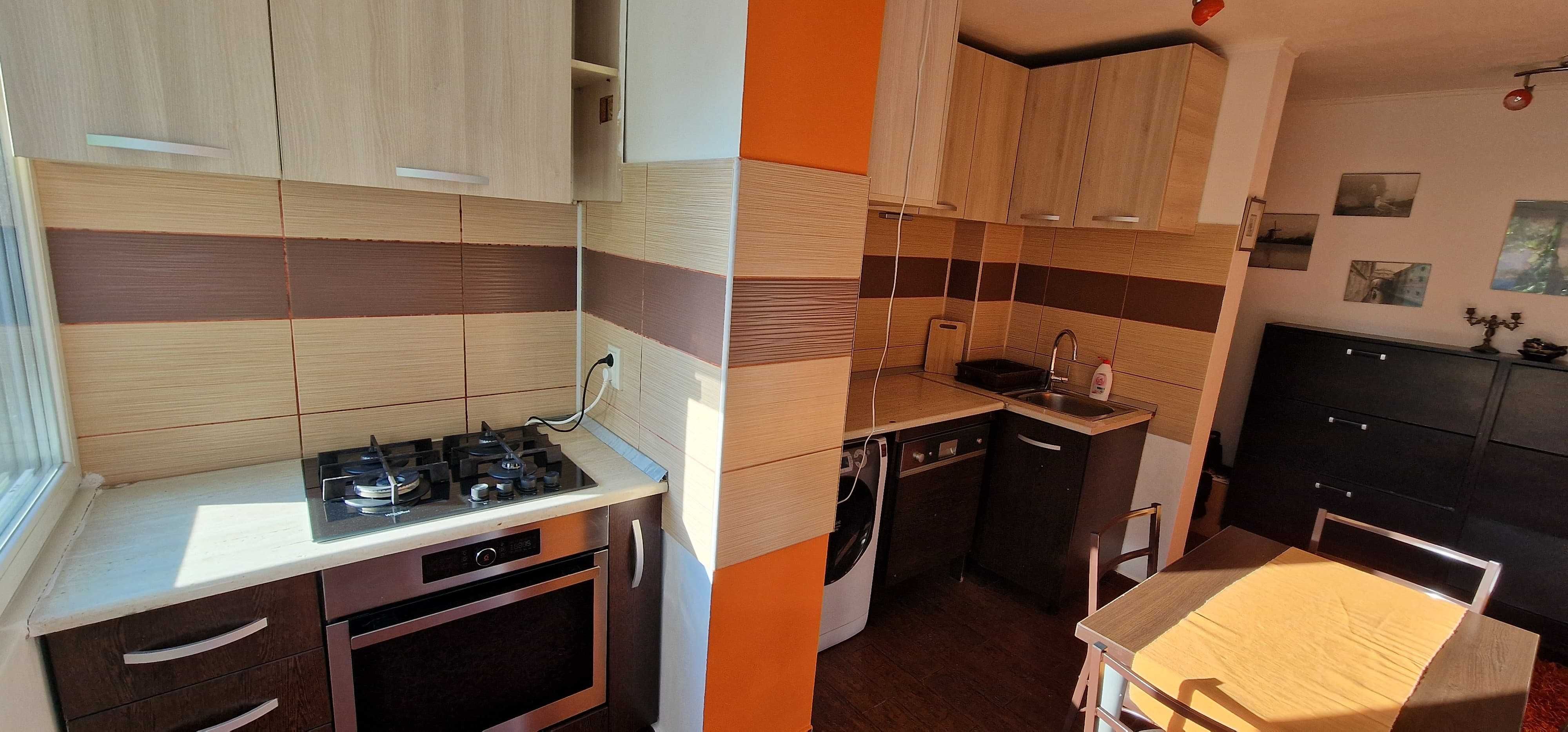 Închiriere apartament 3 camere, Nicolae Grigorescu, zona Potcoavei