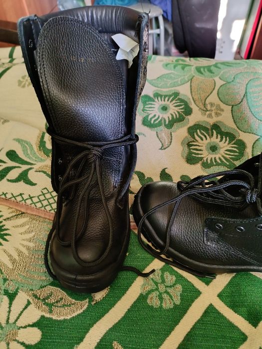 Берцы зимние новые 40 размер