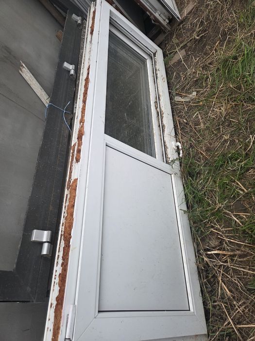 Ușa termopan 1x2.30