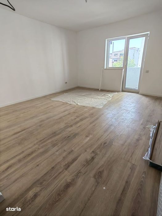 Vanzare garsoniera superba bloc nou finalizat metrou Berceni