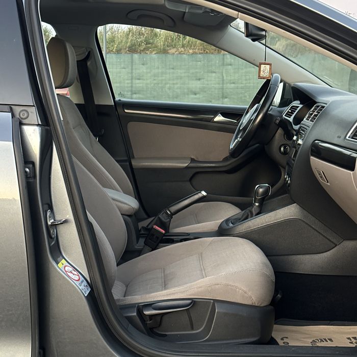 Volkswagen Jetta 1.4 TSI 2013 DSG | RATE / NUMERE / TRANSPORT