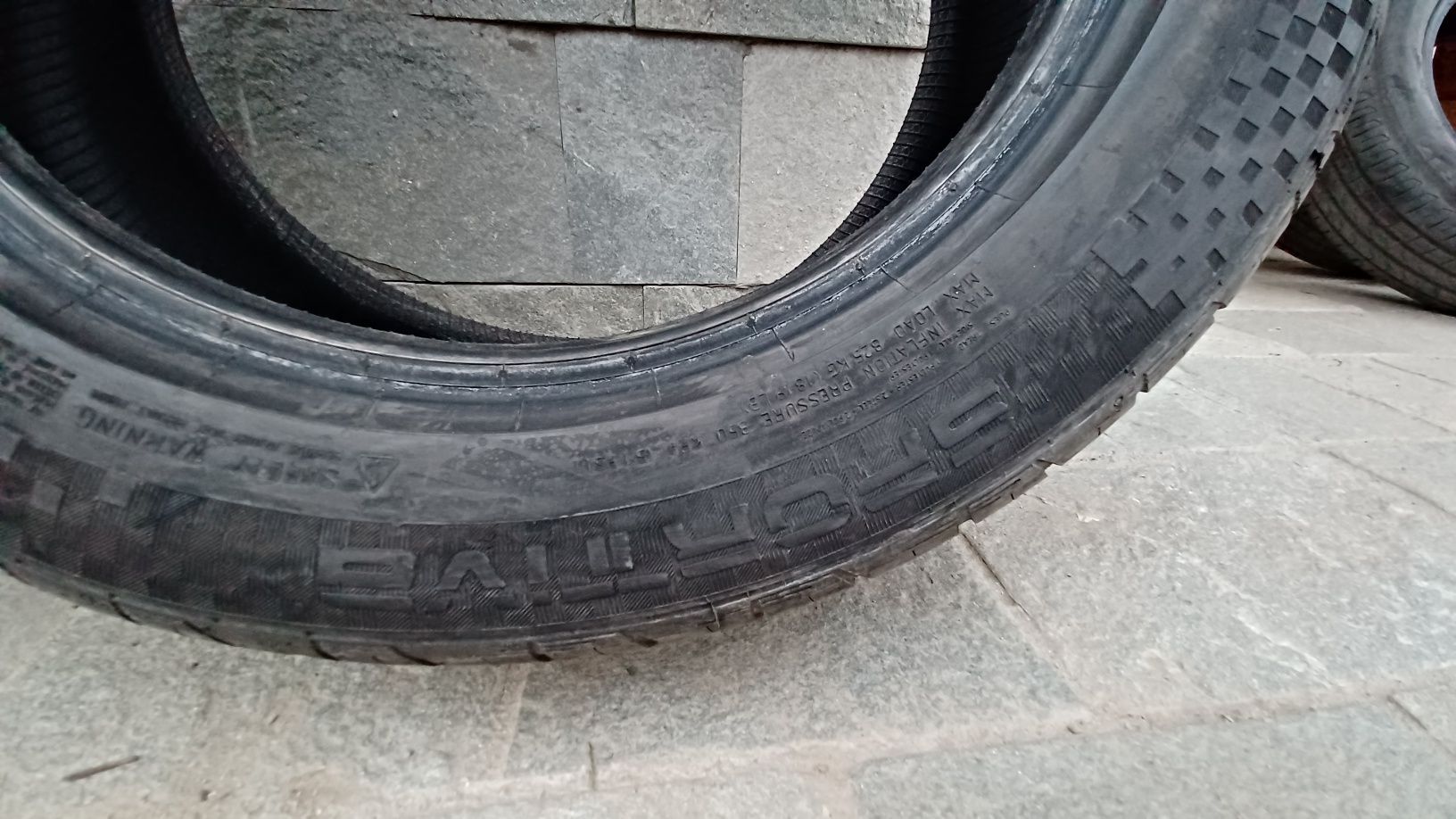 2 Летни гуми Continental Sportiva 225/55 R17 +2 гуми Pirelli