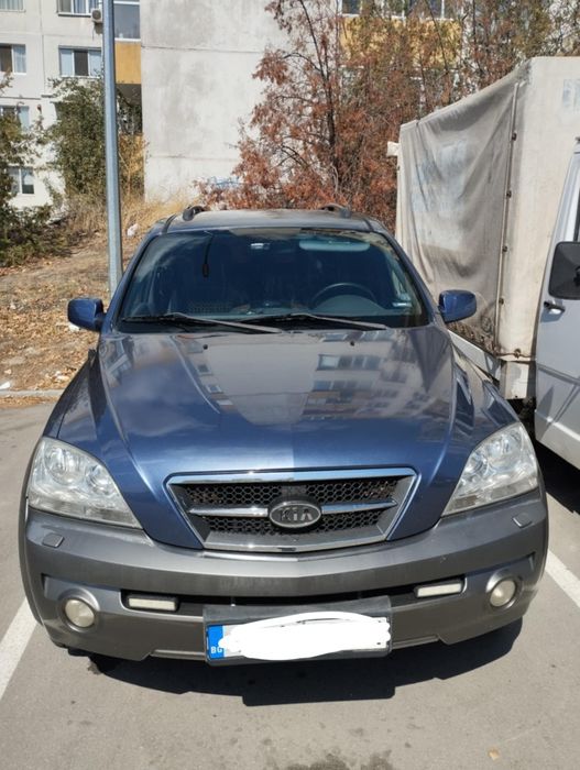 Продавам Киа Соренто