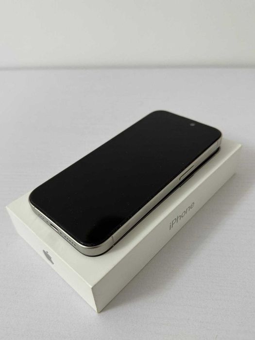 iPhone 15 Pro, 256GB, White Titanium, IMPECABIL