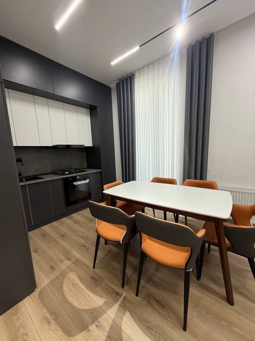 Продается 3х ком квартира, ЖК Parkwood, ор-р: Посольство России, 64 м²