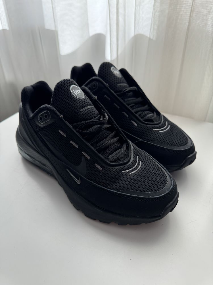 Кроссовки Nike Air Max новые