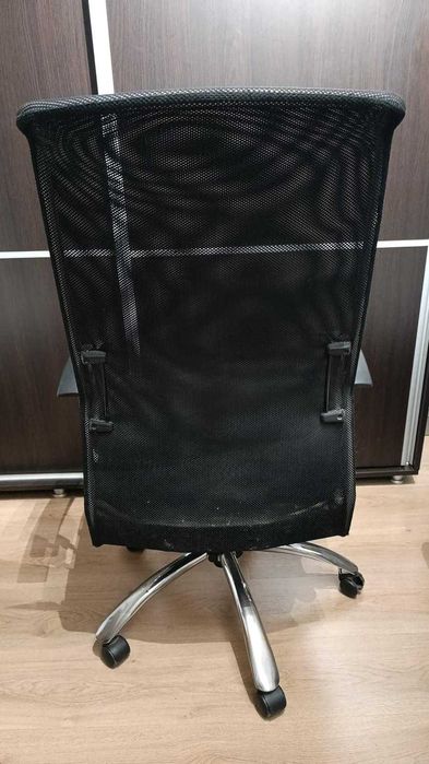 Scaun de birou cu husa