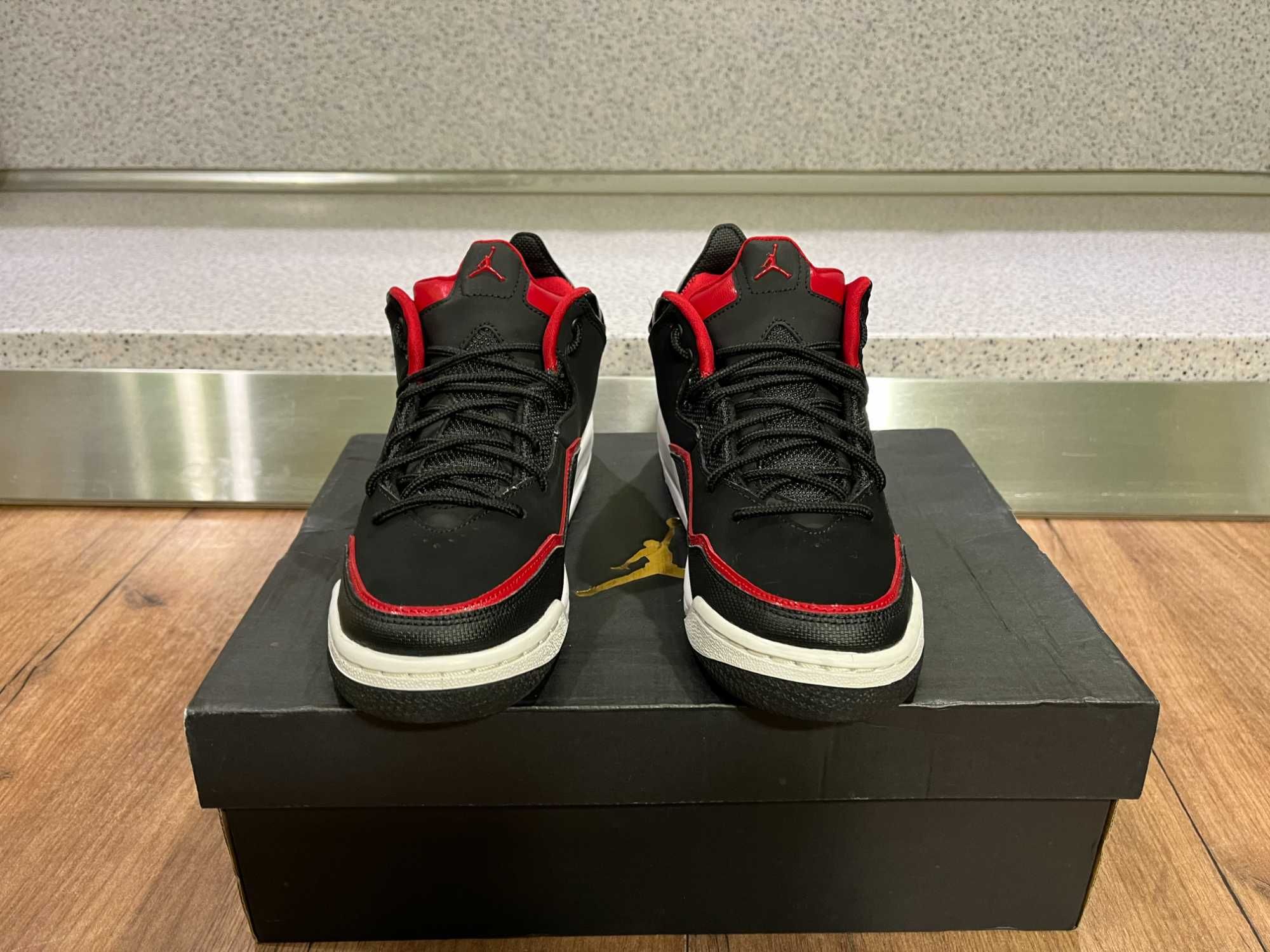 ОРИГИНАЛНИ *** Nike Air Jordan Courtside 23 Leather / Black Red