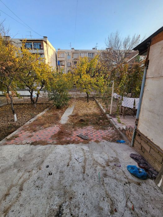 Сотилади 30 кв узимники