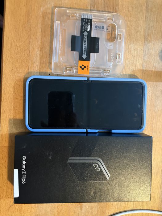 Samsung z flip 6 ca nou