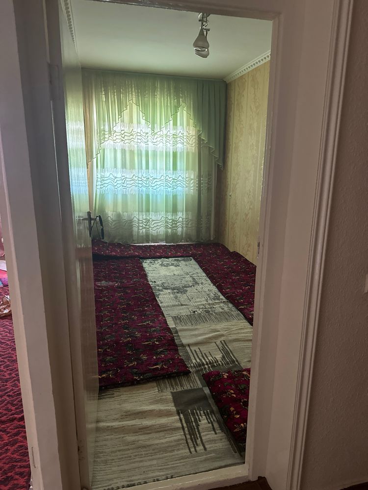 BEZ MAKLER Samarqand darvoza Inbazar Ijaraga qizlarga