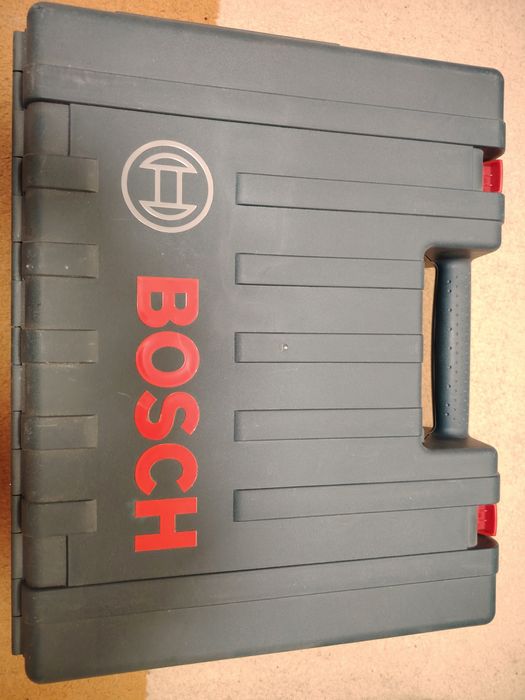 Перфоратор Bosch GBH 240