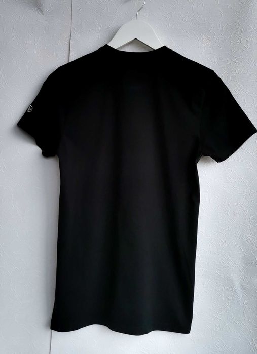 Tricou bărbați New Era Visor Sticker Tee 59FIFTY măr XS Negru ca nou