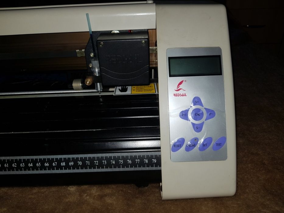 Plotter Redsail 800c