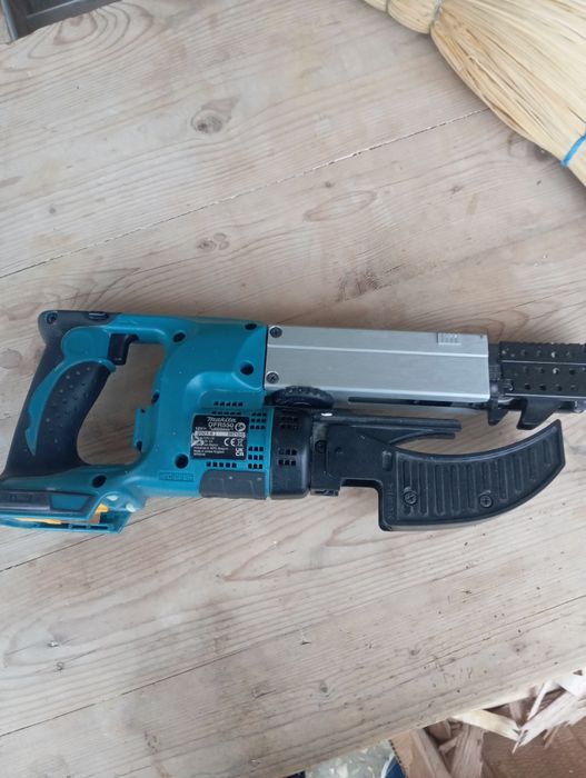 Макита Инструмент за гипсокартон