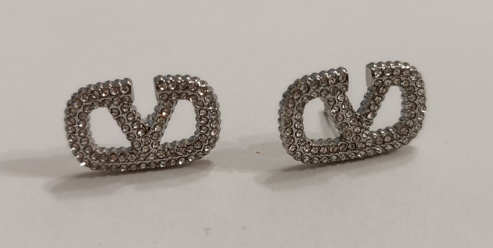 Топ модели обеци от медицинска стомана