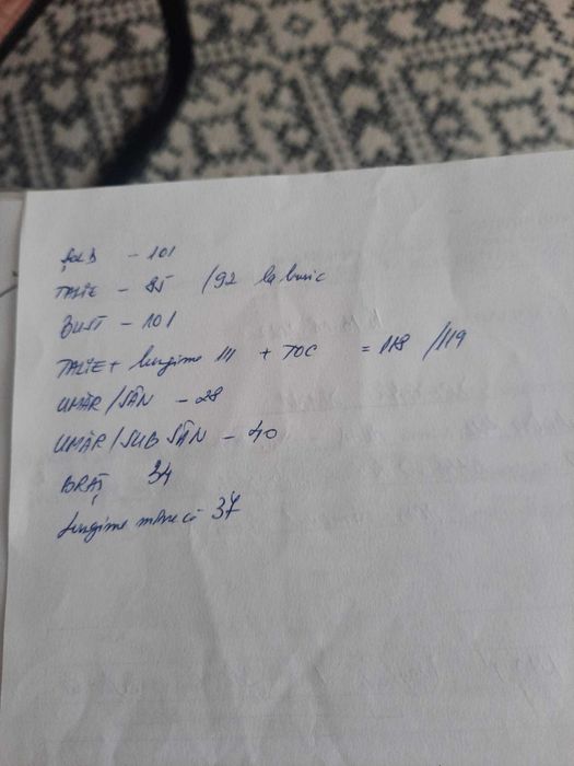 Vand rochie de mireasa