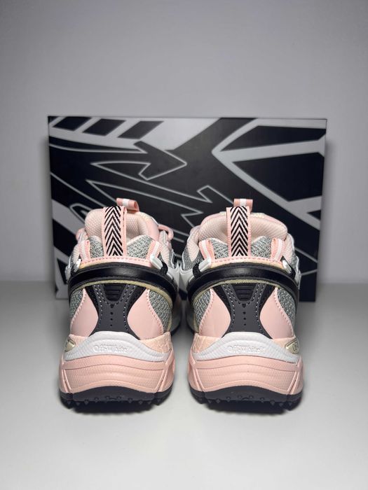 OFF-WHITE - Be Right Back | 35, 36, 37, 38, 39, 40, 41, 42, 43 | Odsy