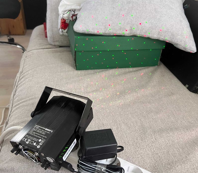 Laser Boost LAS130RGM lumini scenă petreceri club DJ karaoke