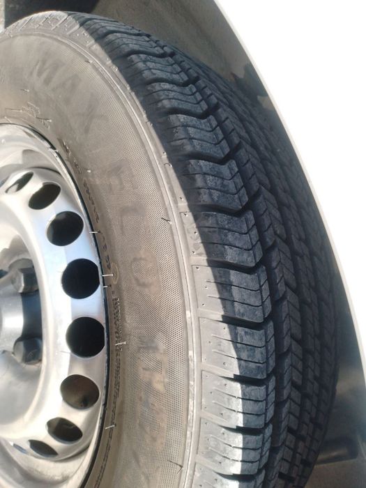 Nexia 1 1999 sotiladi