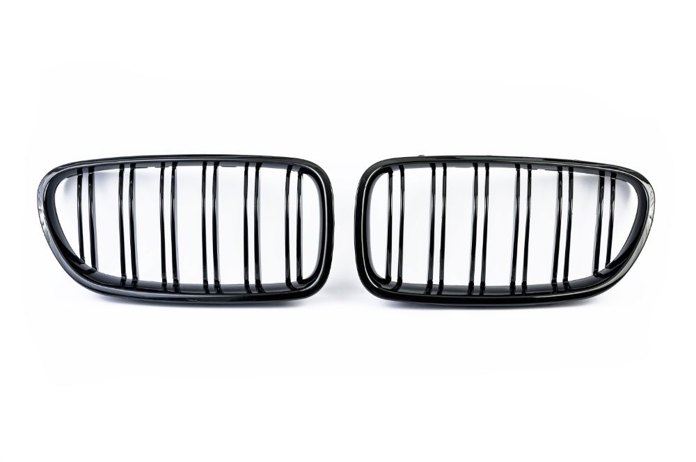 Двойни Бъбреци Решетки За БМВ BMW E60 E61 Черен Гланц Лак М5