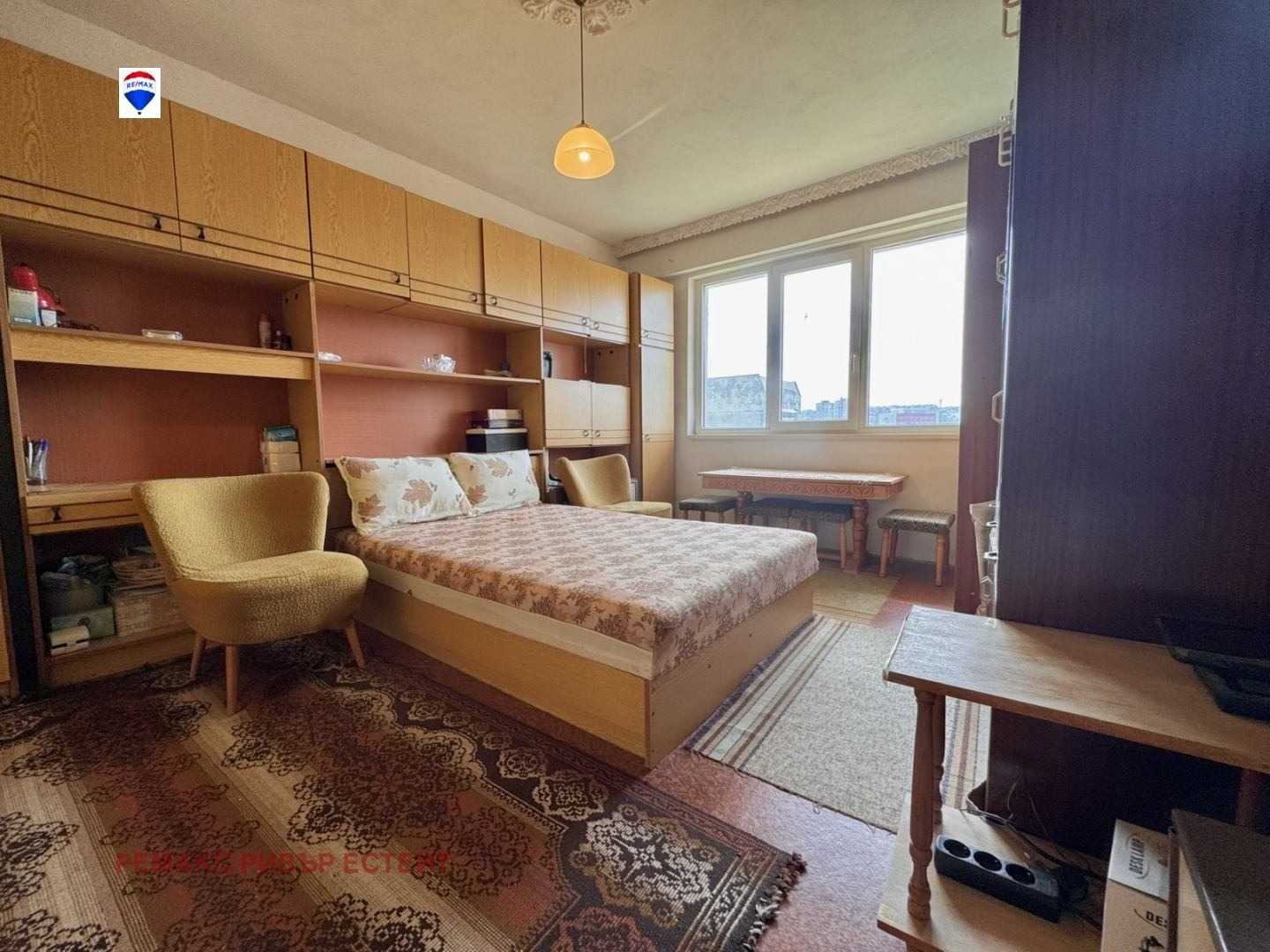 Едностаен апартамент за продажба кв. Чародейка Север